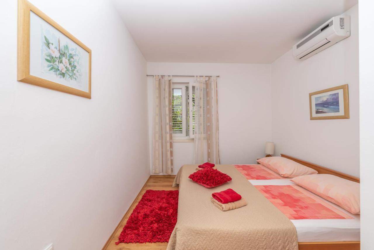 Apartman Karmen Makarska Buitenkant foto