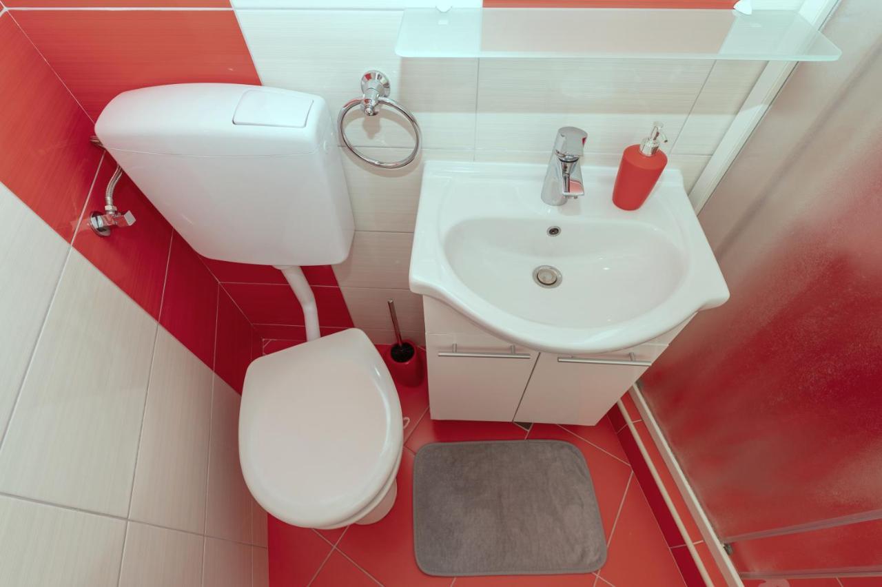 Apartman Karmen Makarska Buitenkant foto