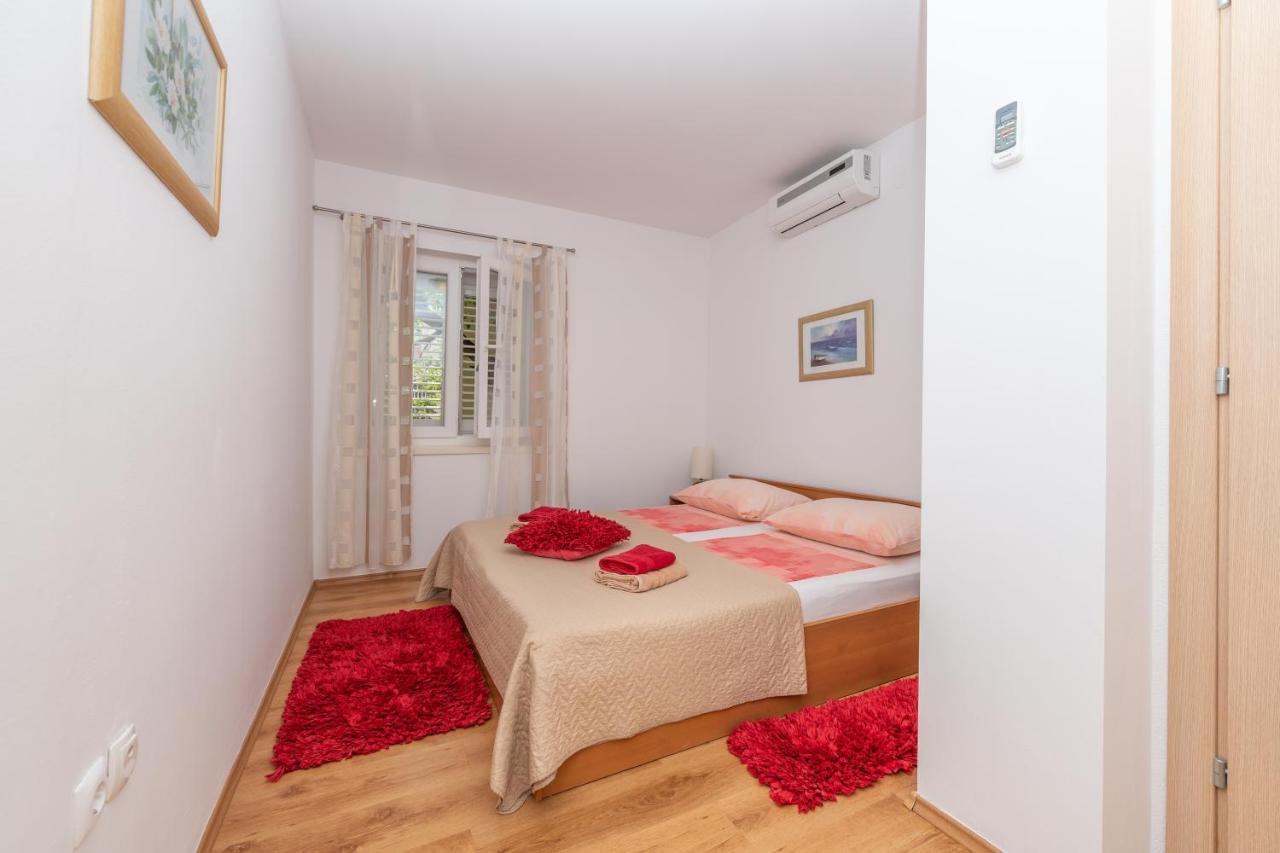 Apartman Karmen Makarska Buitenkant foto