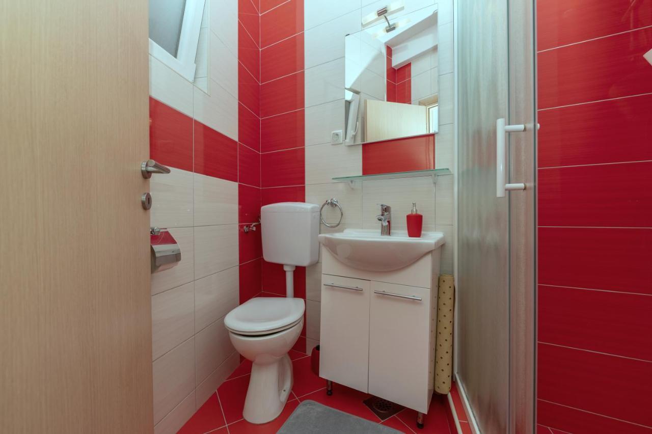 Apartman Karmen Makarska Buitenkant foto