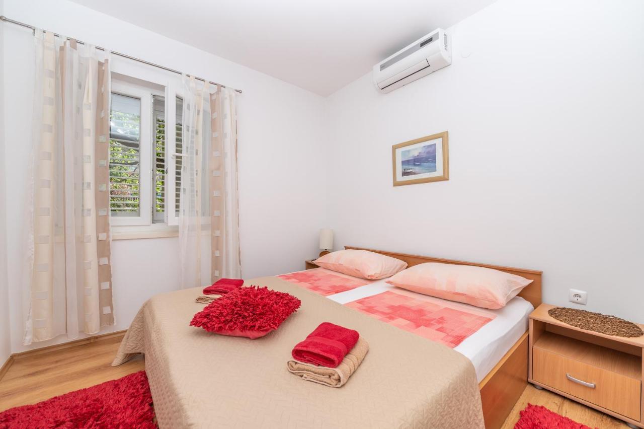 Apartman Karmen Makarska Buitenkant foto