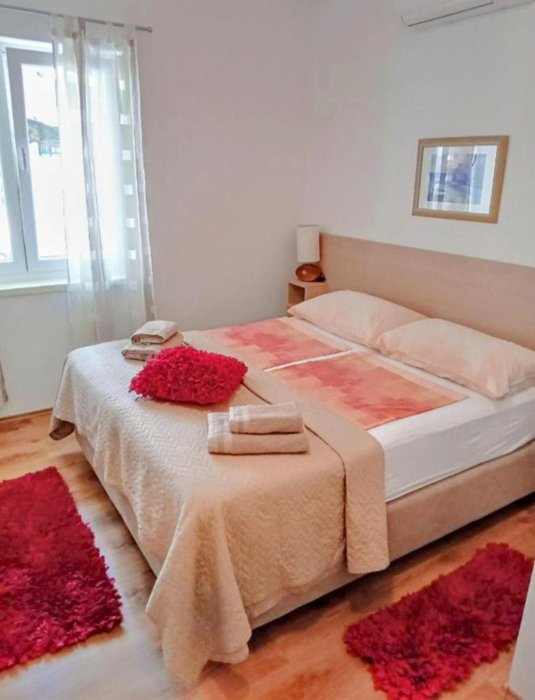 Apartman Karmen Makarska Buitenkant foto